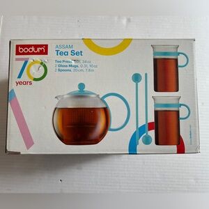 Bodum Assam Tea Set with Red Lid & Accessories and Clear Glass